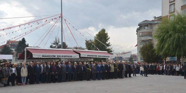 Bozüyük’te 29 Ekim Cumhuriyet Bayramı Kutlama Törenleri Başladı