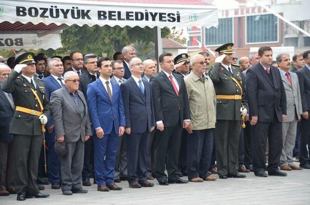 Bozüyük’te 29 Ekim Cumhuriyet Bayramı Kutlama Törenleri Başladı