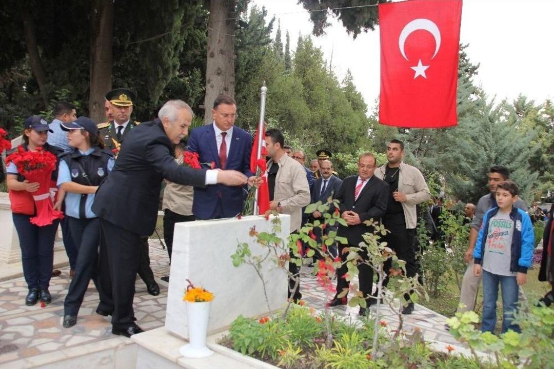 Vali Ata: &ldquo;cumhuriyeti Korumak, Onu Her Alanda Daha Da Y&uuml;celtmek İ&ccedil;in Var G&uuml;c&uuml;m&uuml;zle &Ccedil;alışıyoruz&rdquo;