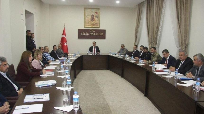 Suriye&rsquo;deki İnsanı Yardımlar Masaya Yatırıldı