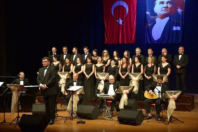 Chor Anatolia’dan Cumhuriyet Konseri