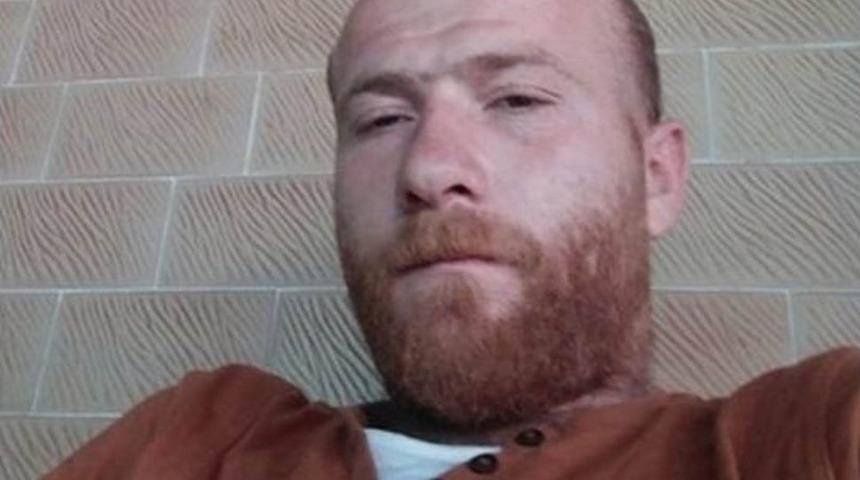 Polisten Ka&ccedil;an Motosikletli Gen&ccedil; Kazada Hayatını Kaybetti