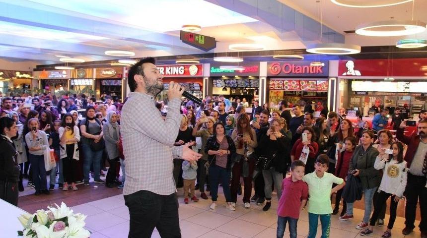 Salih Yılmaz, Hayranlarını Coşturdu