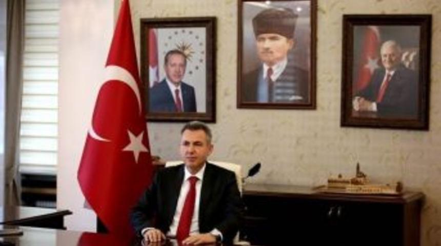 Vali Elban&rsquo;dan 29 Ekim Cumhuriyet Bayramı Mesajı