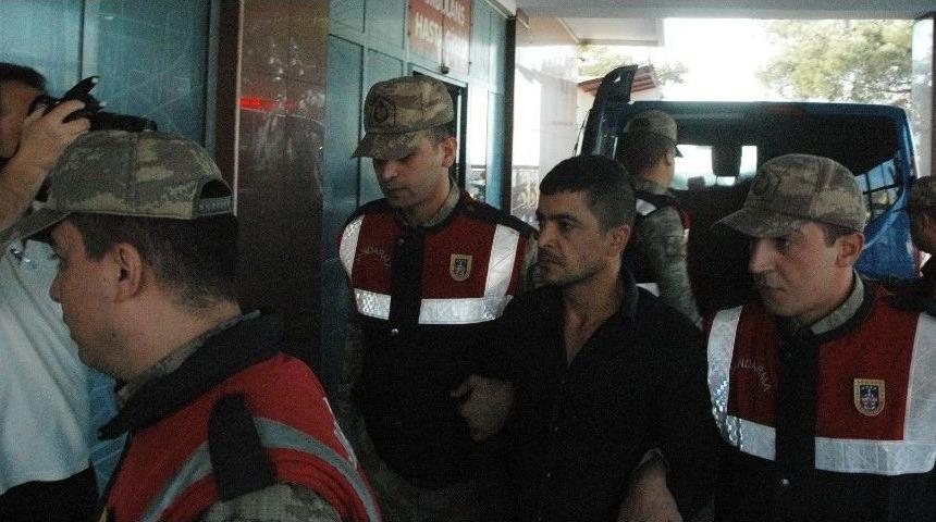 Kazaya Karışan Otomobil Kırılan Far Camlarından Bulundu