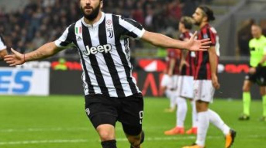 Juventus, Milan&rsquo;ı 2-0 Mağlup Etti