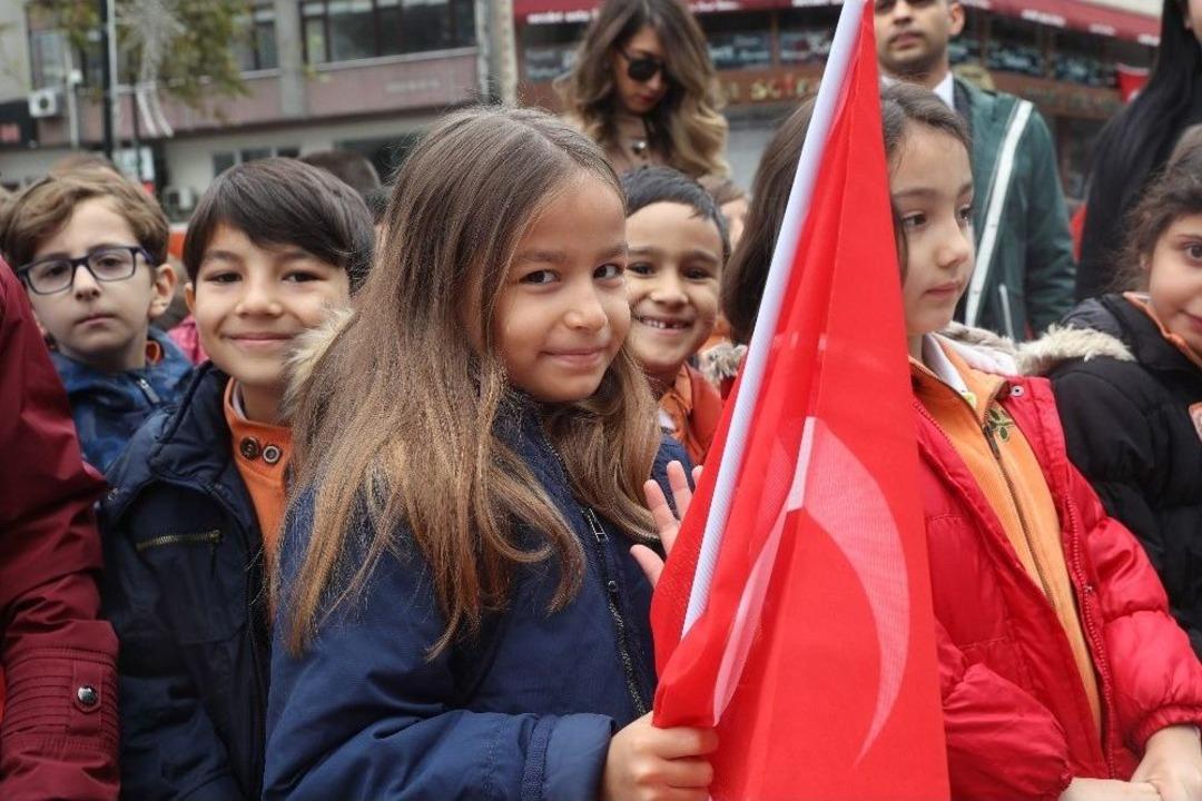 Gaziosmanpaşa&rsquo;da Cumhuriyet Bayramı Coşkuyla Kutlandı