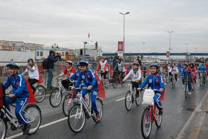 Eyüpsultan’da 250 Kişi Cumhuriyet İçin Pedal Çevirdi G4