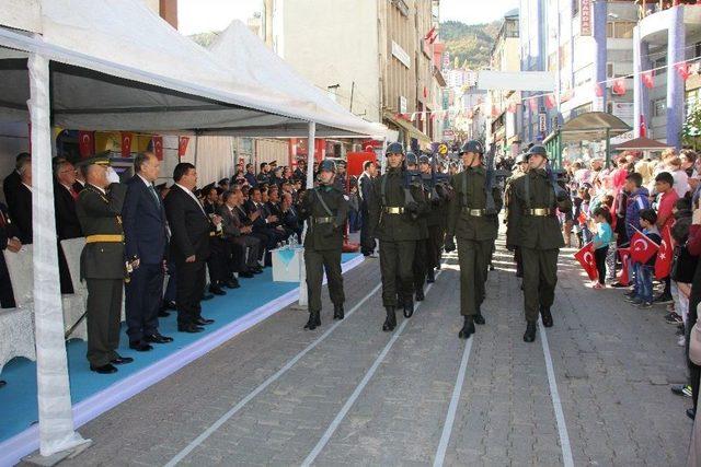 Artvin’de 29 Ekim Cumhuriyet Bayramı Kutlamaları