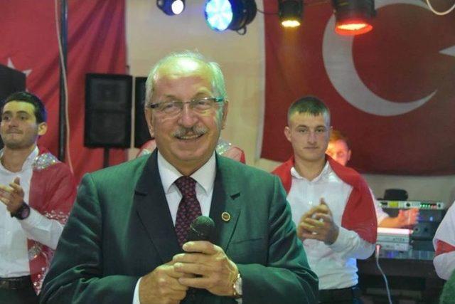 Başkan Albayrak, Yeşilsırt Mahallesinde Asker Eğlencesine Katıldı