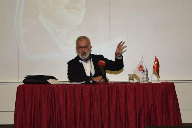 Payitaht Abdülhamit’in Tahsin Paşası Karesi’de Konferans Verdi