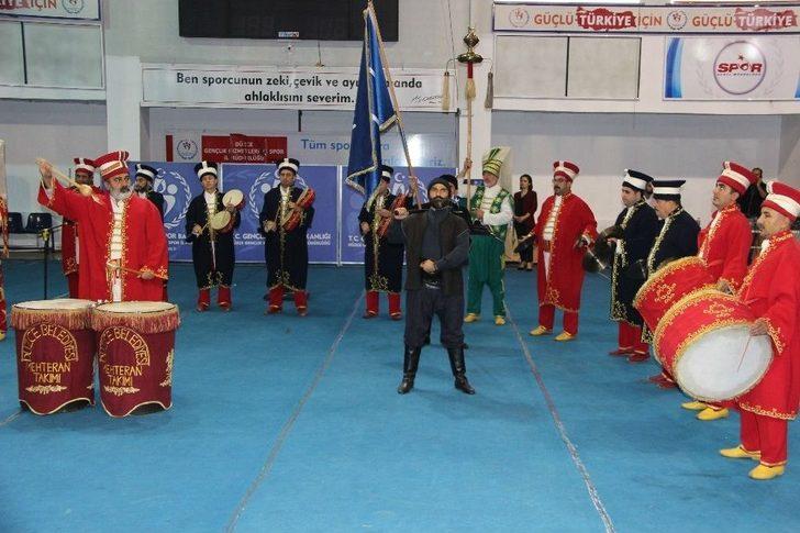 Düzce’de 29 Ekim Coşku İle Katlandı G1