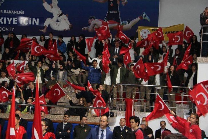 Düzce’de 29 Ekim Coşku İle Katlandı G3