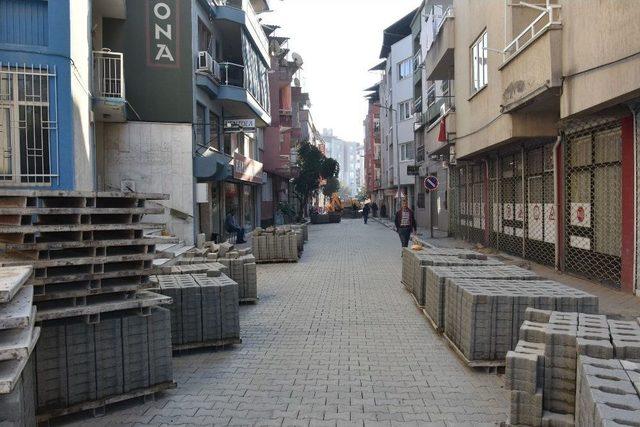 Nazilli’de Yol Çalışmaları Devam Ediyor