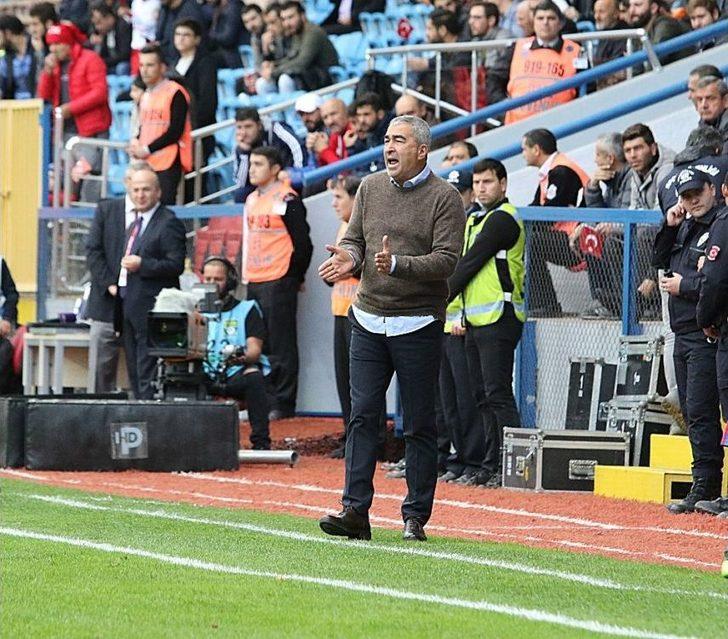 Süper Lig: Kardemir Karabükspor: - Demir Grup Sivasspor: (ilk Yarı) G5