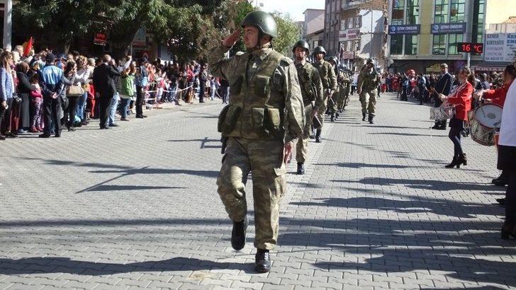 Burhaniye’de 29 Ekim Coşkusu G1