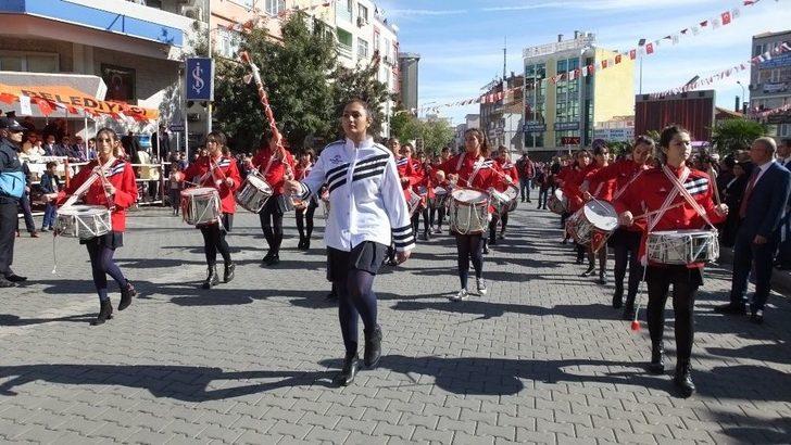 Burhaniye’de 29 Ekim Coşkusu G2