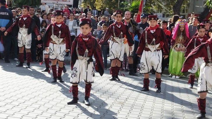 Burhaniye’de 29 Ekim Coşkusu G5