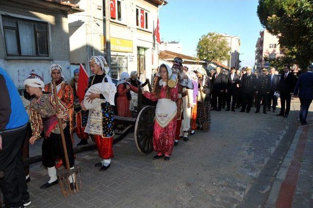 Lapseki’de Cumhuriyet Bayramı Coşkusu