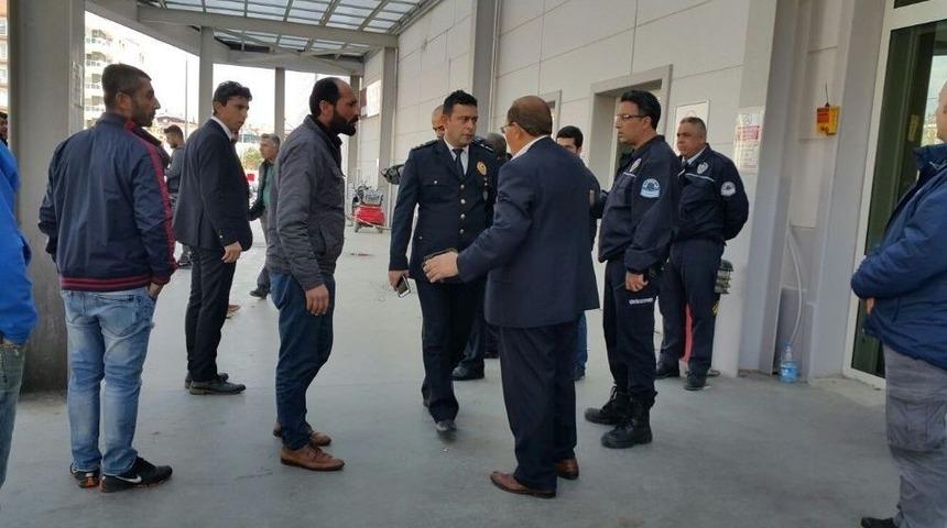 Polis Nazilli&rsquo;deki &Ccedil;atışmanın Yaşandığı Ev Ve Sokakta İnceleme Yapıyor