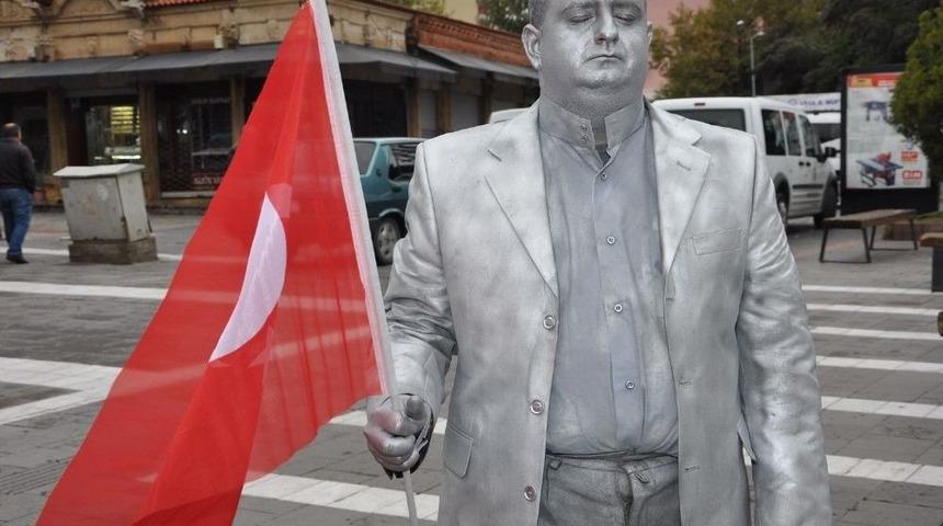 Efsane Fotoğraf &rsquo;canlı Heykeller&rsquo;le Yeniden Hayat Buldu