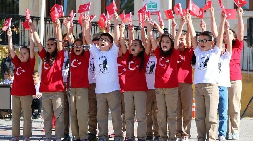 29 Ekim Cumhuriyet Bayramı, U&ccedil;hisar&rsquo;da Coşkuyla Kutlandı
