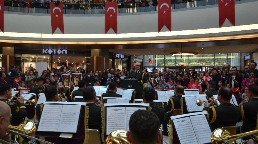 Malatya Park&rsquo;ta 29 Ekim Coşkusu