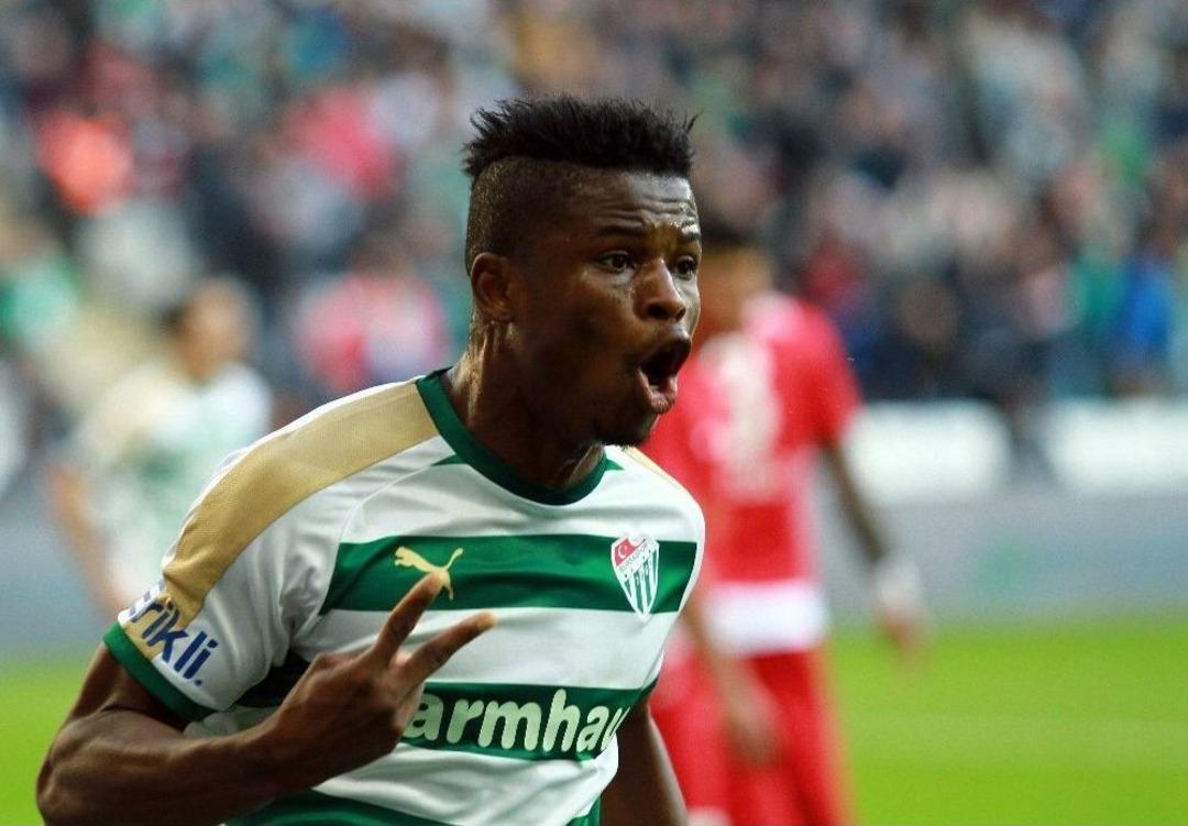 S&uuml;per Lig: Bursaspor: 1 - Antalyaspor: (ilk Yarı)