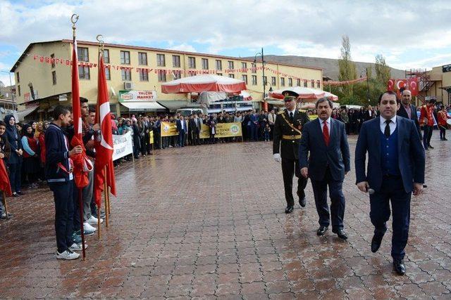 Cumhuriyet Bayramı Darende’de Kutlandı