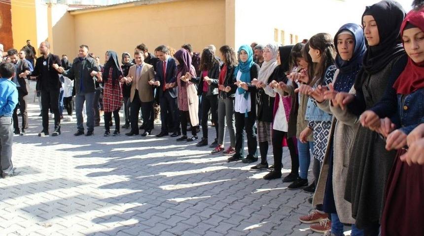 &Ccedil;aldıran&rsquo;da 29 Ekim Cumhuriyet Bayramı Coşkusu