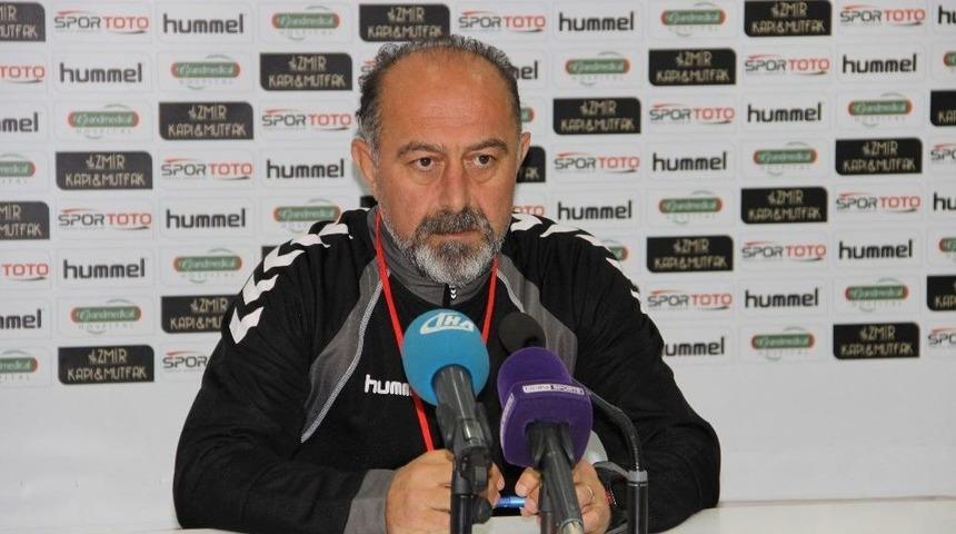 Lider &Uuml;mraniyespor, Deplasmanda Manisa&rsquo;yı Rahat Ge&ccedil;ti