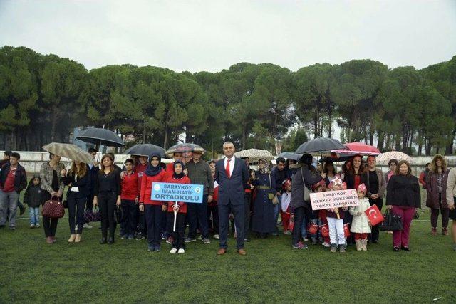 Yağmur Altında Cumhuriyet Coşkusu