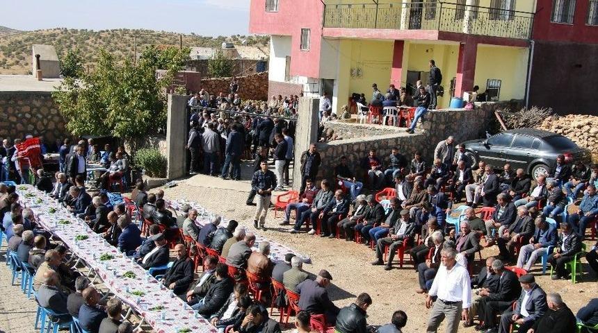 5 Bin Kişi Tanıklık Etti, Kan Davası Sona Erdi