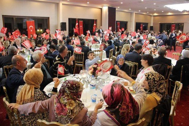 Edirne’de Görkemli Cumhuriyet Resepsiyonu