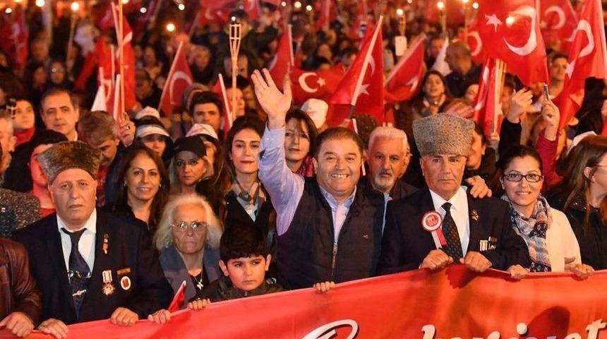 Maltepe&rsquo;de G&ouml;rkemli Cumhuriyet Ş&ouml;leni