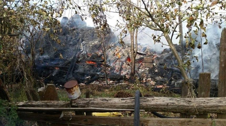 2 Samanlık K&uuml;l Oldu