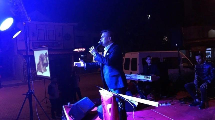 Adem Kazan&rsquo;dan Cumhuriyet Konseri