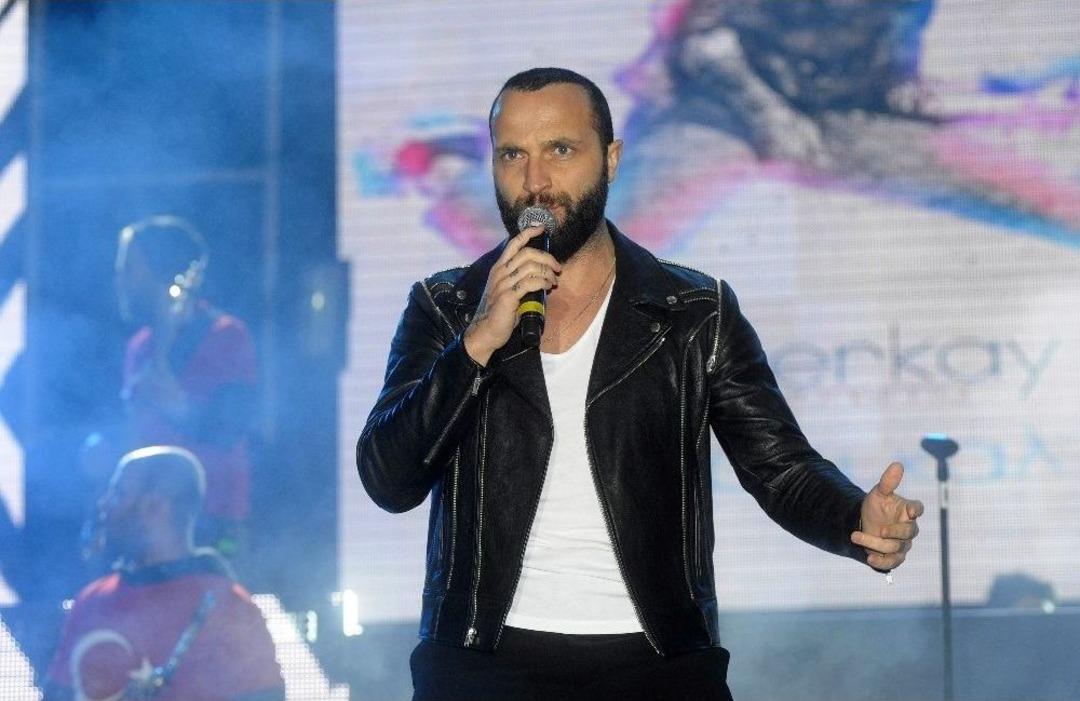 Berkay, Maltepelilere Cumhuriyet Bayramı Coşkusu Yaşattı