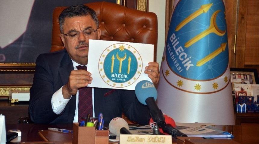 Bilecik Belediyesi&rsquo;nden İyi Parti&rsquo;ye Kayı Boyu Bayrağı Tepkisi