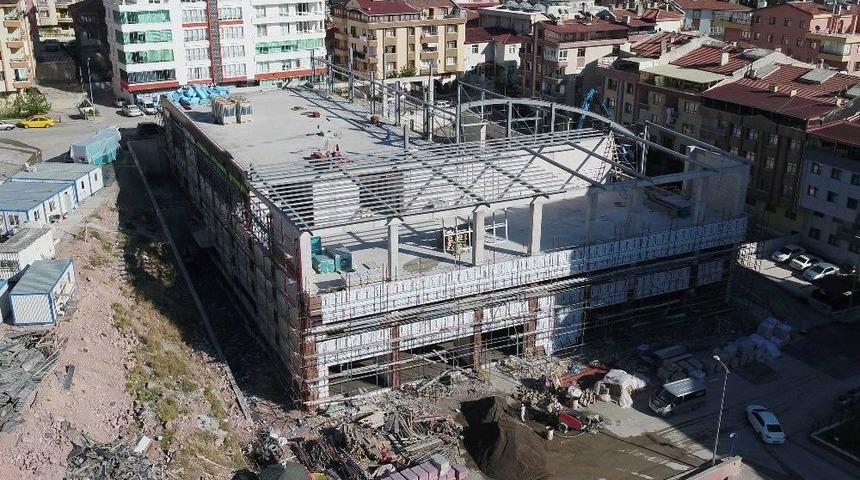 Yenimahalle&rsquo;ye 4&rsquo;&uuml;nc&uuml; Olimpik Y&uuml;zme Havuzu Geliyor