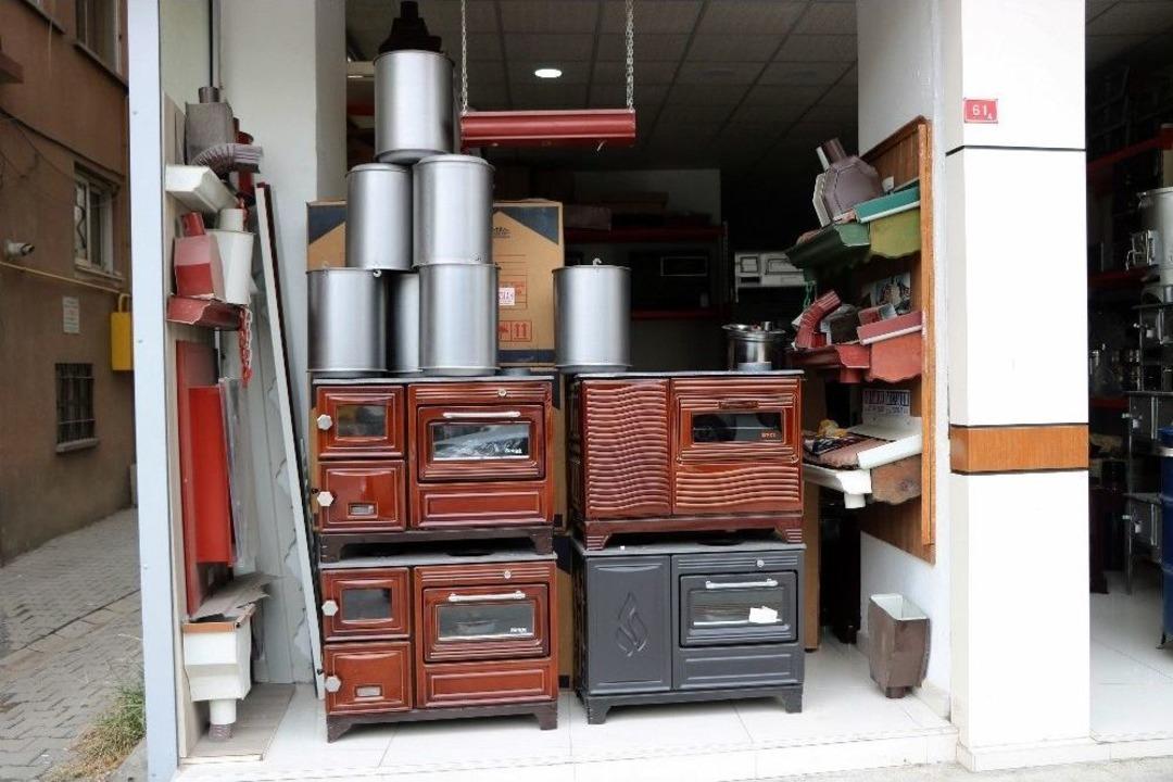 (&ouml;zel Haber) Havalar Soğudu, Soba Satıcılarının Y&uuml;z&uuml; G&uuml;ld&uuml;