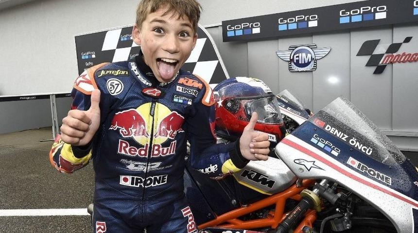 Asya&rsquo;nın En İyisi 14 Yaşındaki Deniz &Ouml;nc&uuml; Oldu