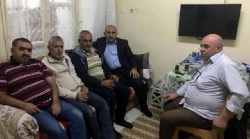 Başkan Kara &Ccedil;at Kapı Ziyaretlerde Bulundu