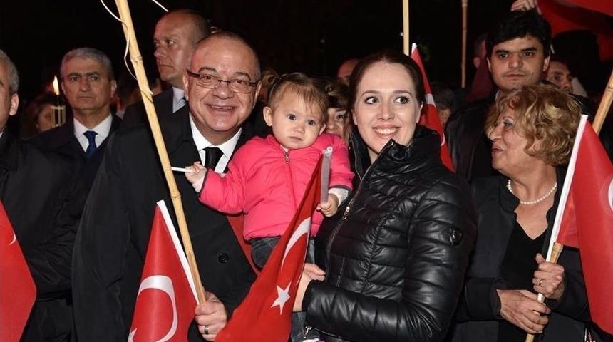 Magiad&rsquo;dan 5 Bin Adet T&uuml;rk Bayrağı