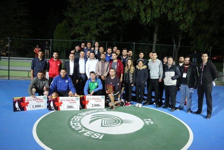 ‘sokak Basketbolu Turnuvası’nın Birincisi Hercüles Takımı Oldu