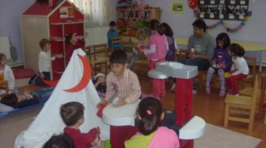 Kızılay&rsquo;dan &rsquo;&ccedil;ocuklar İyilikle B&uuml;y&uuml;s&uuml;n&rsquo; Projesi
