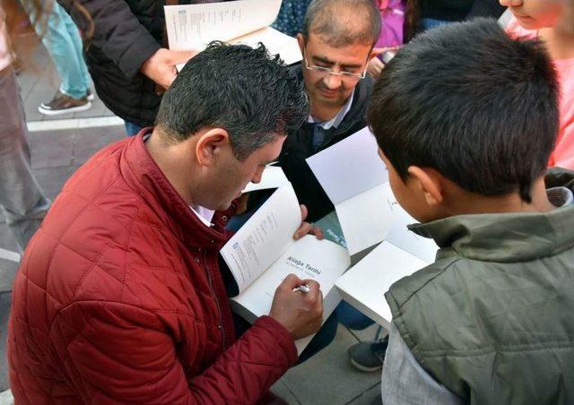 ‘aliağa Tarihi’ Okuyucuyla Buluştu