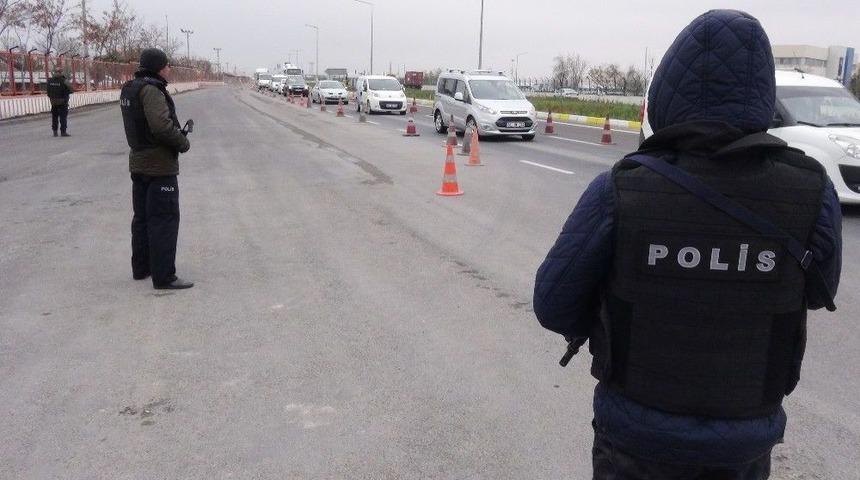 Aksaray Polisi Kuş U&ccedil;urtmuyor
