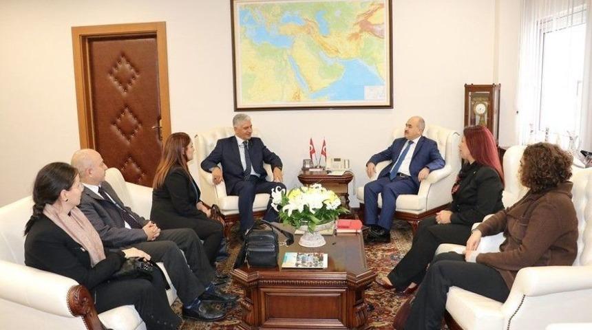 Doğalgaz Kullanılan Mahallelere K&ouml;m&uuml;r Yardımı Yok