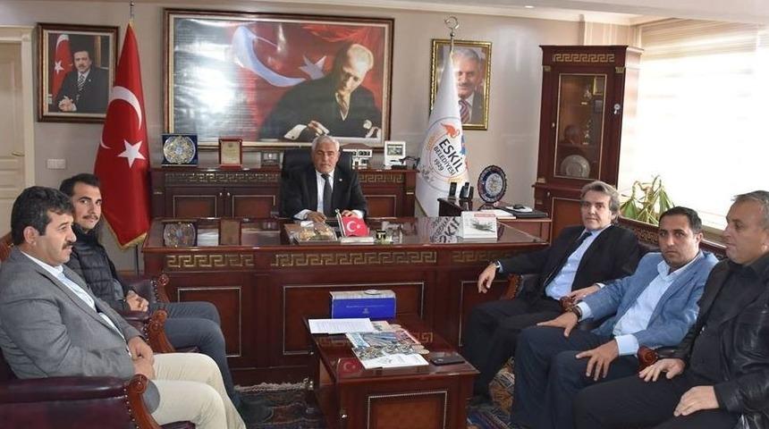 Eskil&rsquo;e Organize Hayvancılık Sanayi B&ouml;lgesi İ&ccedil;in G&ouml;r&uuml;şmeler Başladı